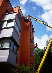 Barvanje fasad v višini