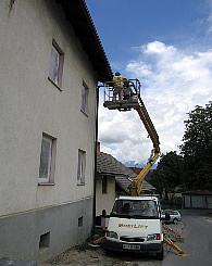 Višinsko barvanje fasade in napušča